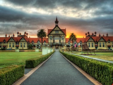 Rotorua Tour from Auckland with flexible activity options (small groups) CA