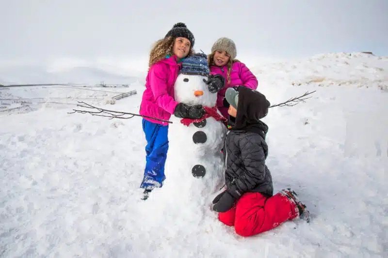 https://img.rezdy.com/PRODUCT_IMAGE/90077/super_snow_1.jpg