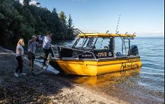 GUIDED HIKE - Bays & Bush Adventure 