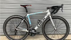 Small (52) Trek Madone Road Bike Hire