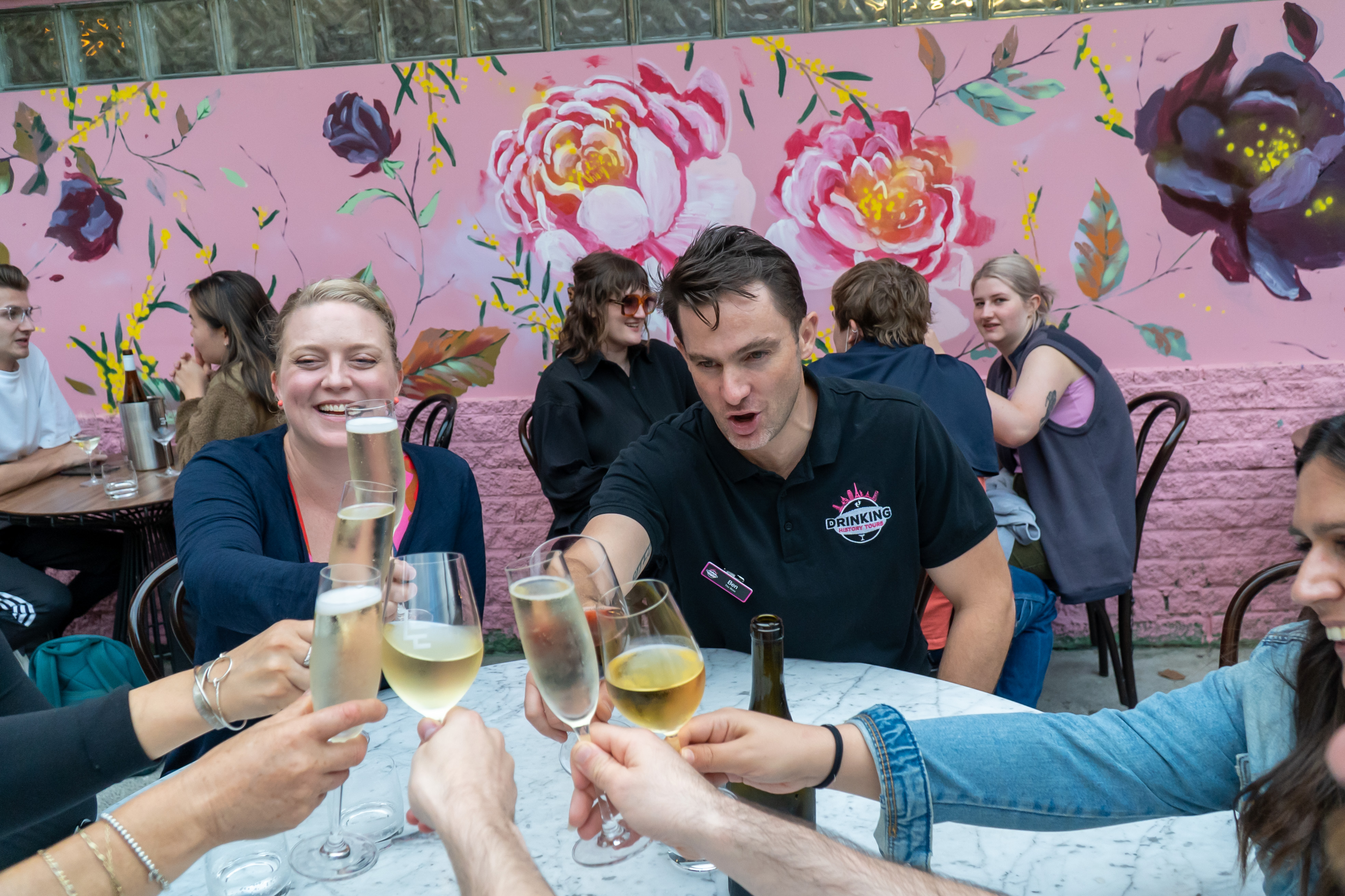 Hidden Bars & Laneway Legends