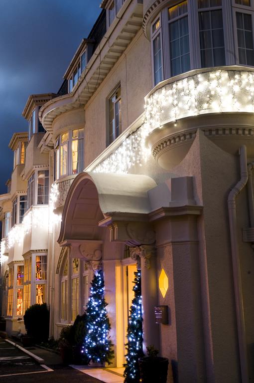 Torquay - 3* Headland Hotel - Turkey 'n' Tinsel - Fri 7th Dec 2018