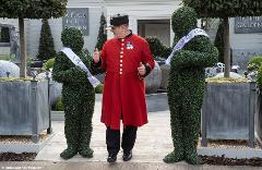 RHS Chelsea Flower Show - Afternoon Entrance - Fri 26th May 2023