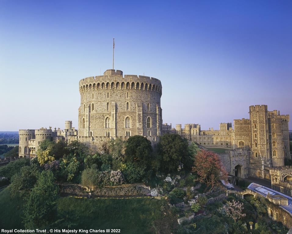 Windsor Castle at Christmas - Fri 29th Nov 2024