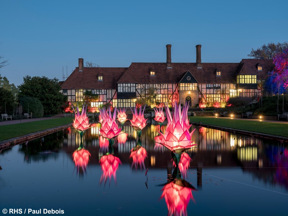 RHS Wisley Gardens Glow Illuminations - Wed 11th Dec 2019