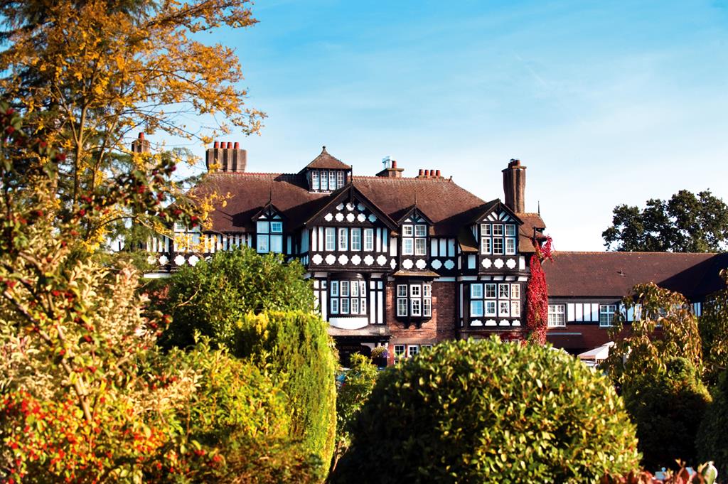 Alvaston Hall Bedroom Signature Fairways