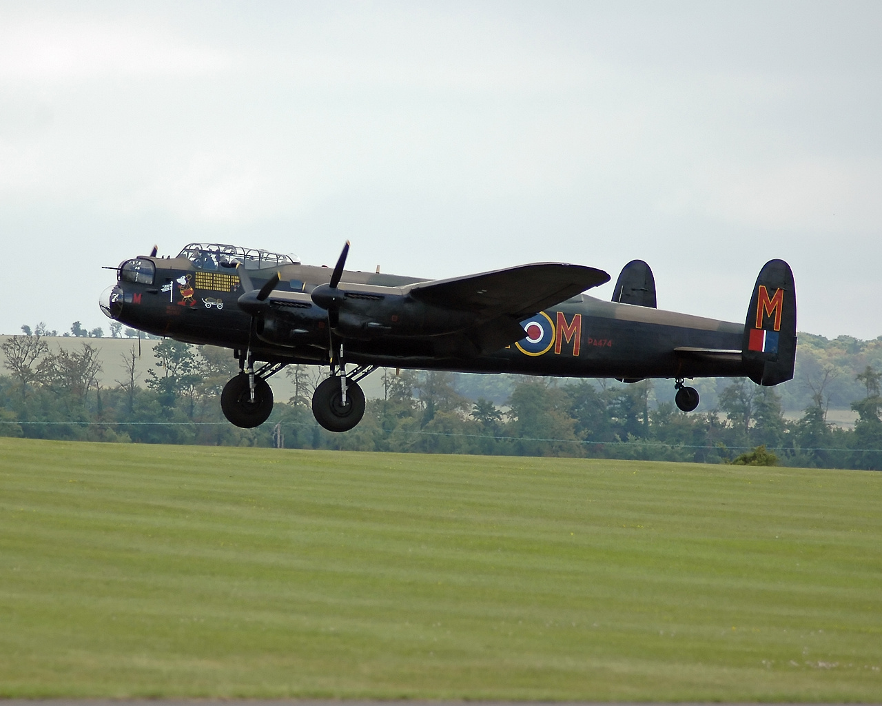 Lincolnshire Heritage & Dambusters Hotel - Sun 13th June 2021