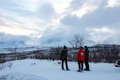 Snowshoe hiking Day in Abisko