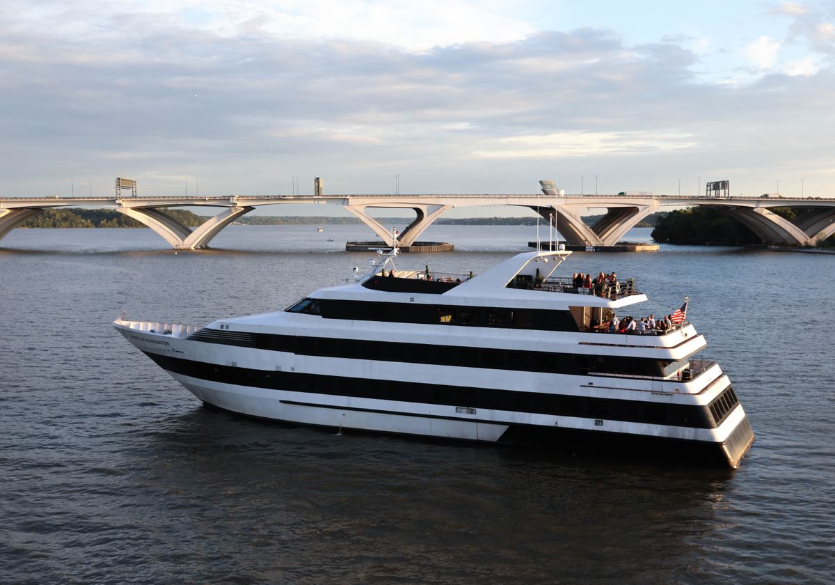 DC Signature Weekend Lunch Cruise