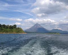 Jeep-Boat-Jeep: La Fortuna to Monteverde