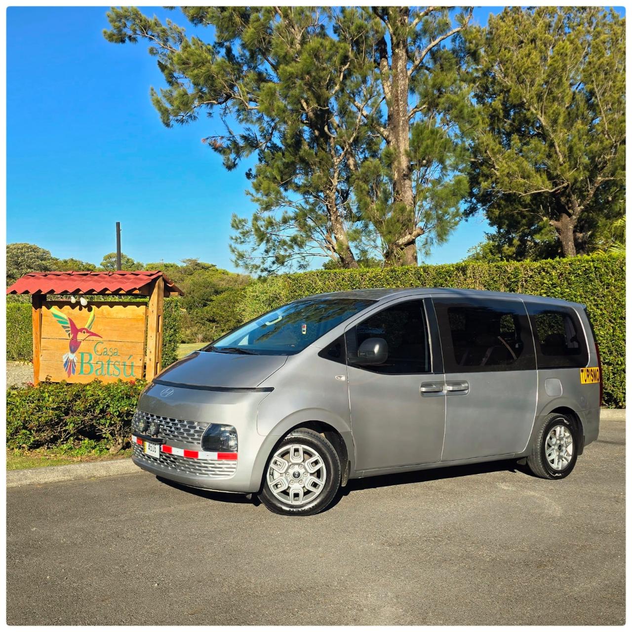 Tamarindo ↔ Monteverde Private Transfer | Batsu Journeys