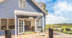 HOP 12 - Boarding at Stomp! Wines (Express Pass)