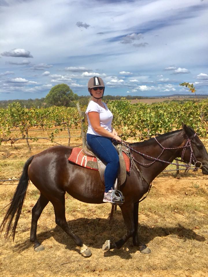 1hour Private Horseback Vineyard Trail Ride Hunter Valley Horses Reservations