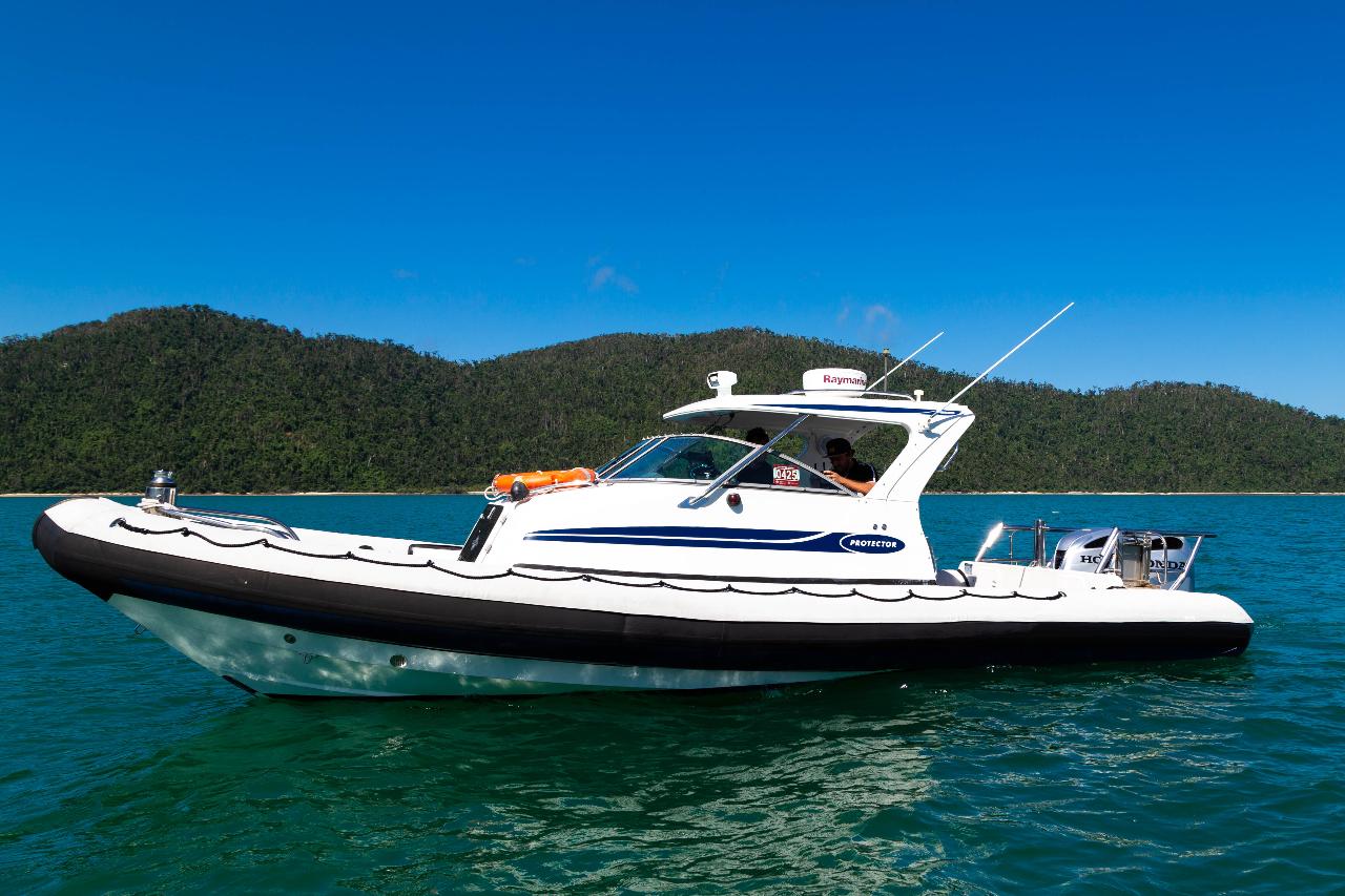 1.5hr SUNSET Cruise Europa 'Standard' Private Charter (Max 8 Passengers) - HAMILTON ISLAND ONLY