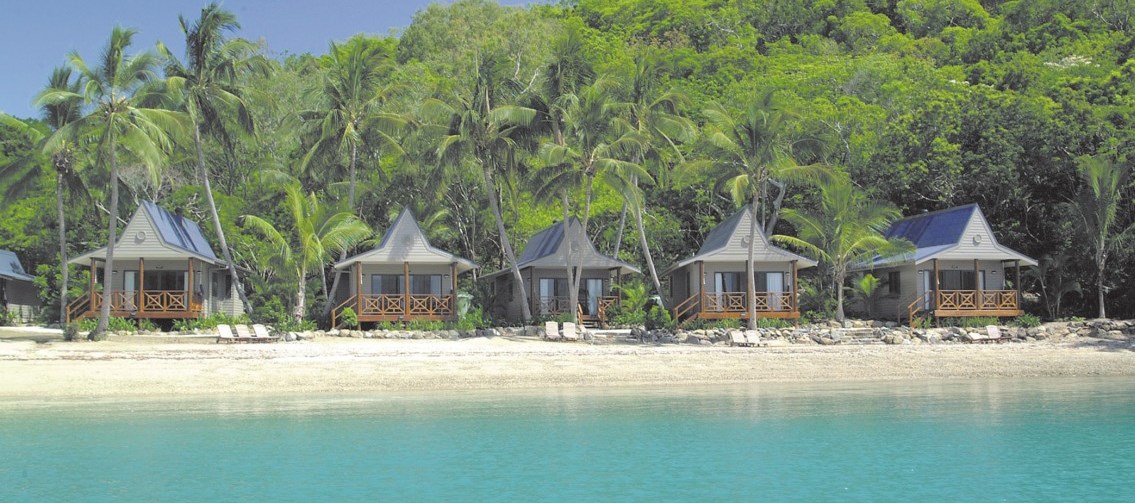 Palm Bay Resort -> Hamilton Island