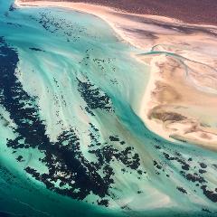 Eastern Explorer Scenic Flight from Shark Bay 