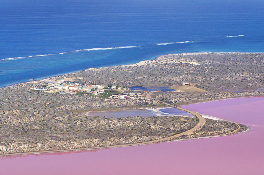 Hutt Lagoon Pink Lake Flight from Geraldton