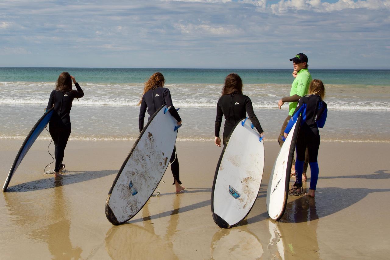 Public Surf Lesson Torquay