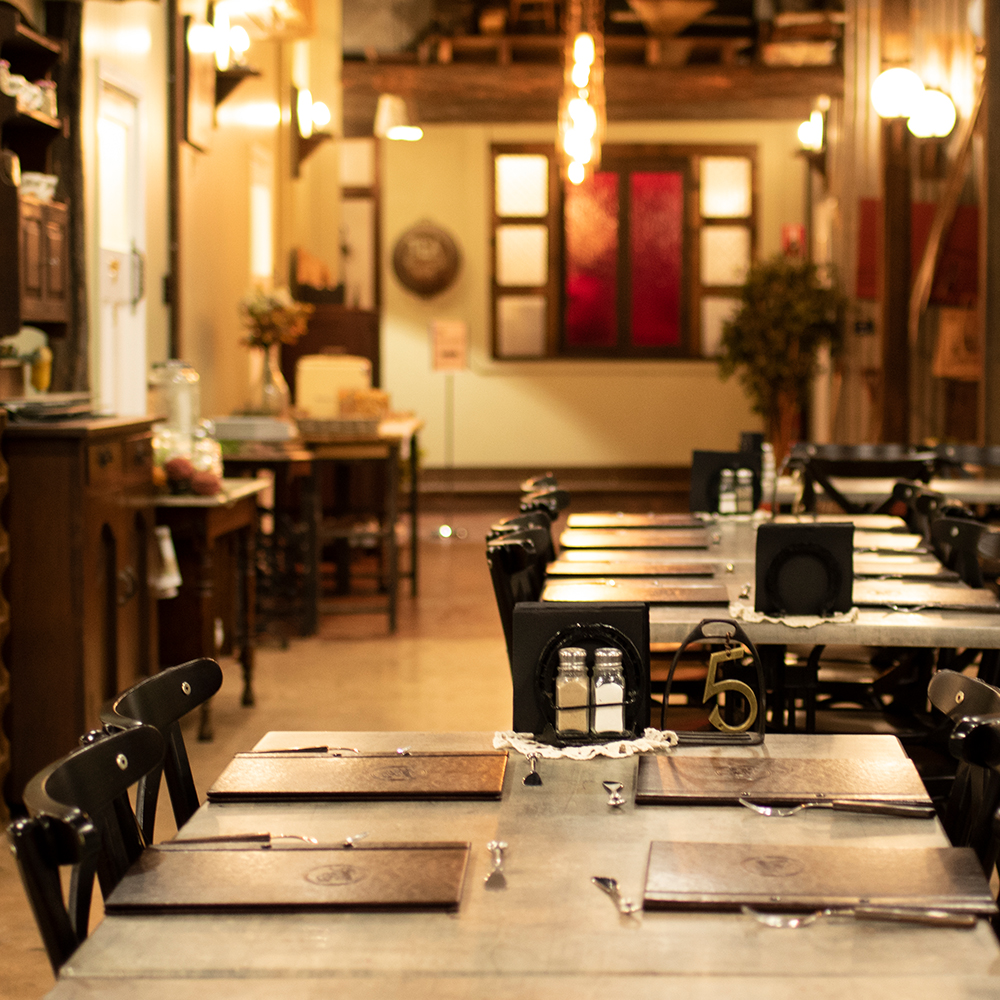 Stonegrill® Dining Experience
