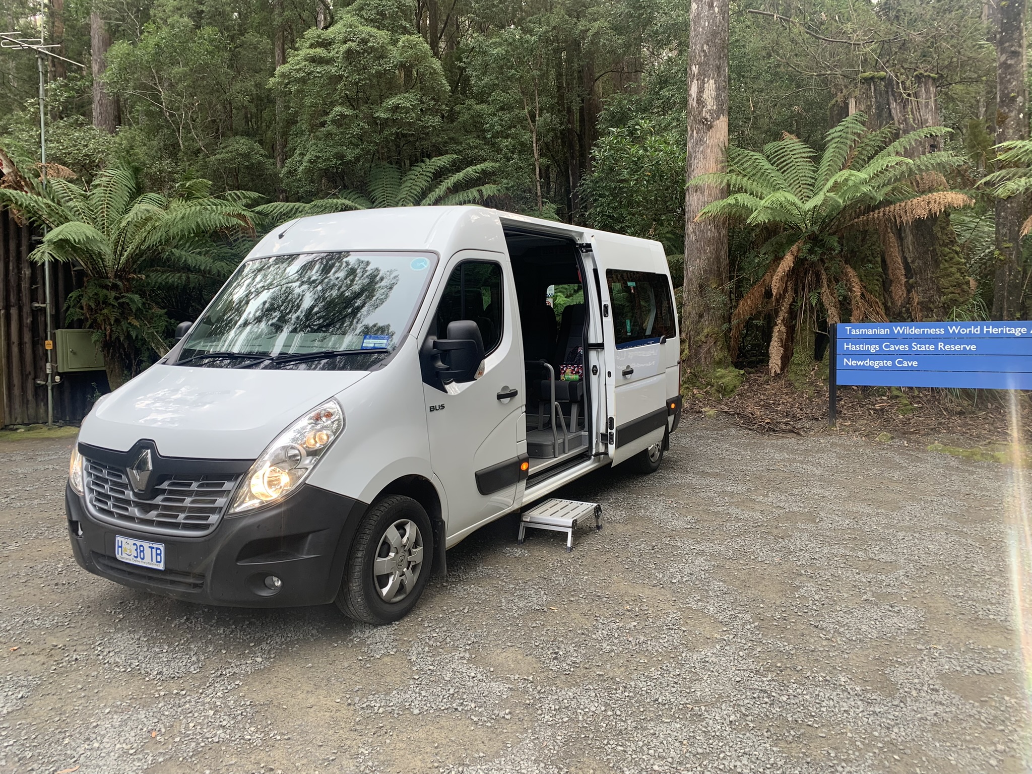 6D5N Tasmania Unveiled: Discovering Icons and Hidden Gems