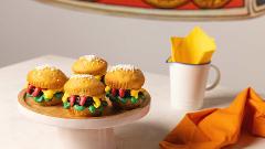 Kids Mini Burger Cupcakes Class