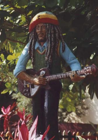 Statue
