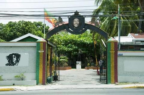The_Entrance