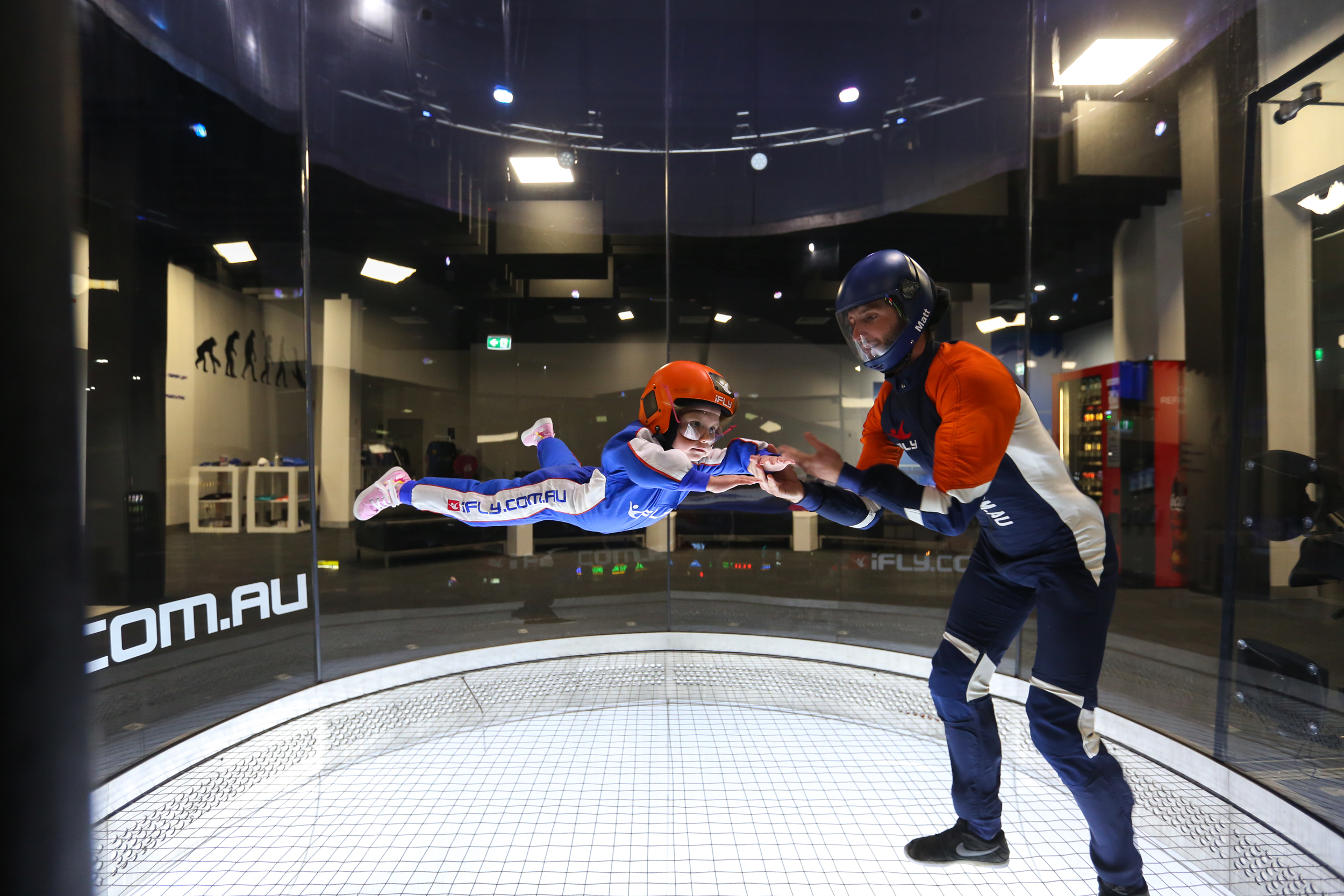 iFLY Family and Friends 4+