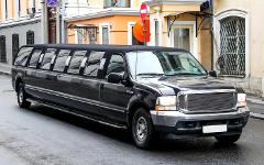 Niagara Falls Elite Limousine Tour (Upto 14 People)