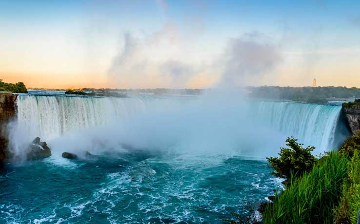Toronto To Niagara Falls Day Tour (Small Group Tour. Boat Cruise & Wine Tasting Included)
