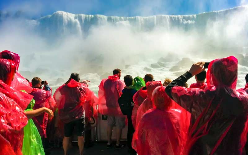 Mississauga to Niagara Falls Half Day Private Tour Upto 9 People