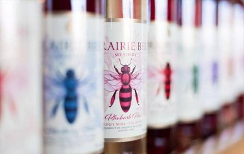b349f5901902486bb77bb1342a144e71prairie_bee