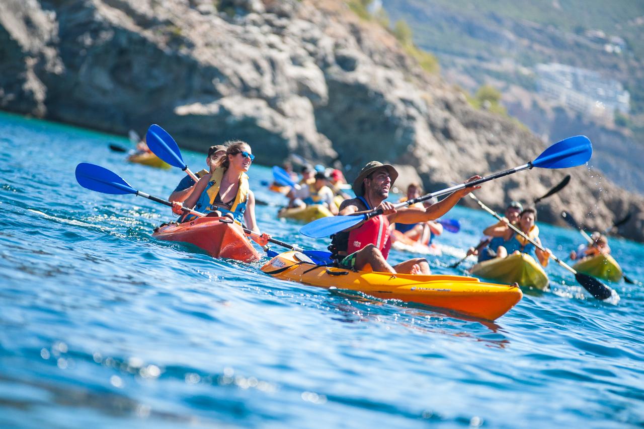 Tour de Kayak  pelas Enseadas do Espichel (2 dias)