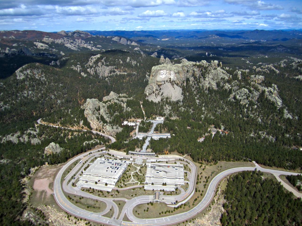 mount rushmore helicopter tour price