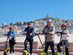 Location trottinette electrique 4h avec Pack Guide Virtuel - Marseille - E-scooter 4 hours rental with Virtual Guide