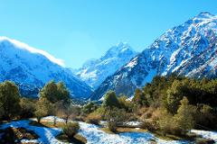 Aoraki-Mt Cook all-day scenic tour from Christchurch – mountains, lakes, glaciers and Alpine Centre